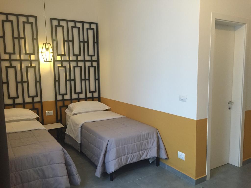 Hotel Antigone Tirana Ruang foto